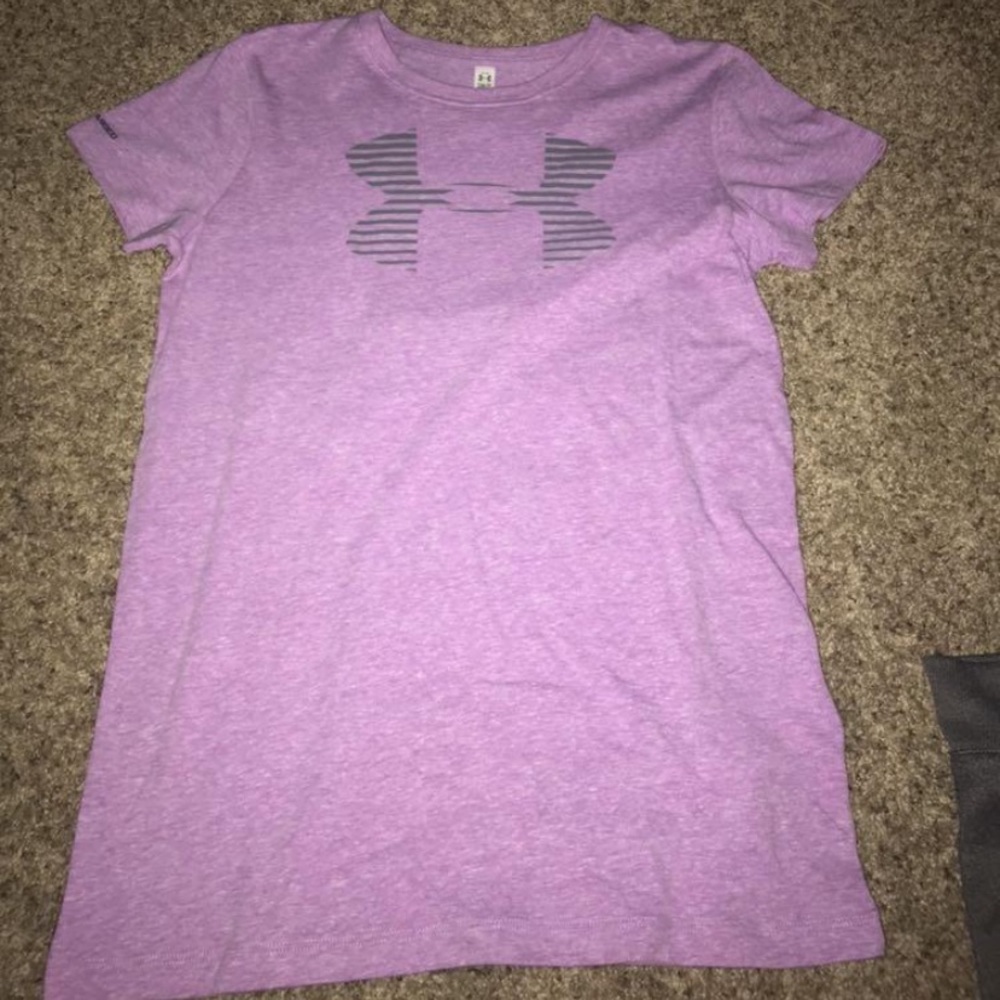 Pink t-shirt